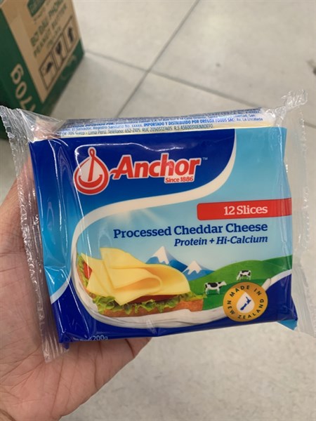 Anchor Processed Cheddar Cheese Slice 12 pk 200g